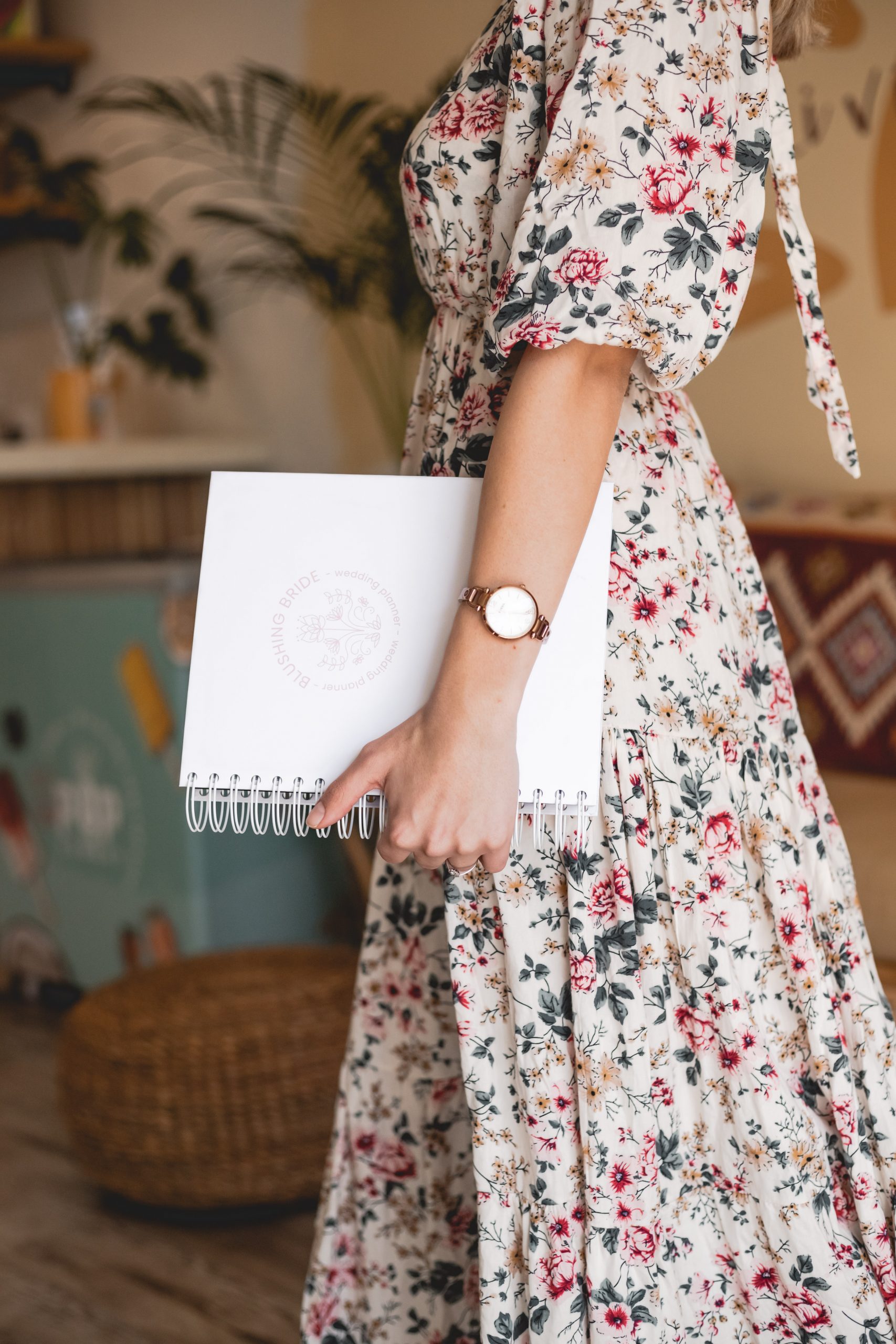 Blushing Bride Wedding Planner - Image 4